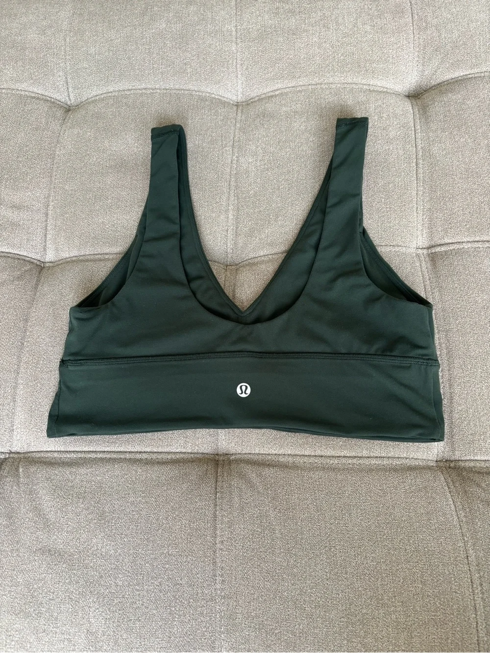 Lululemon Women’s Align V-Neck Bra *Light Support, A/B Cup